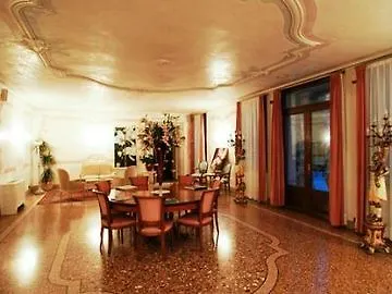 Giustinian Hotel
