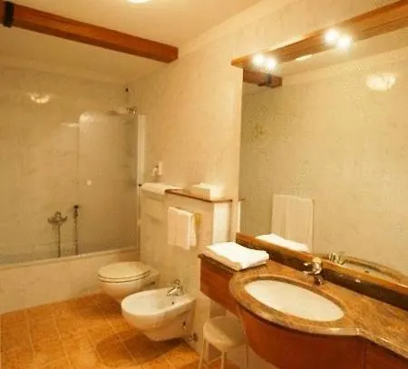 Giustinian 4*